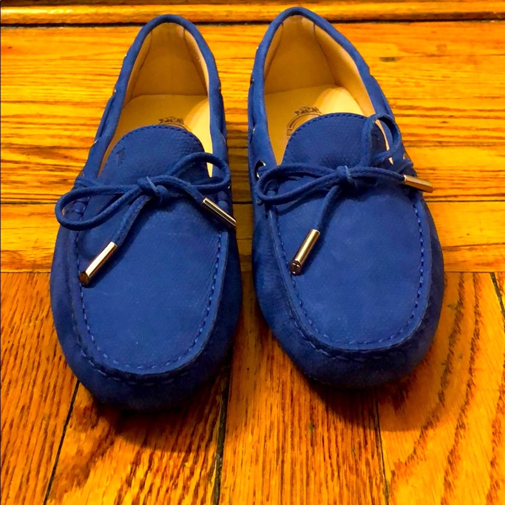 Tod’s Gommino Nubuck Bow Driver size 36